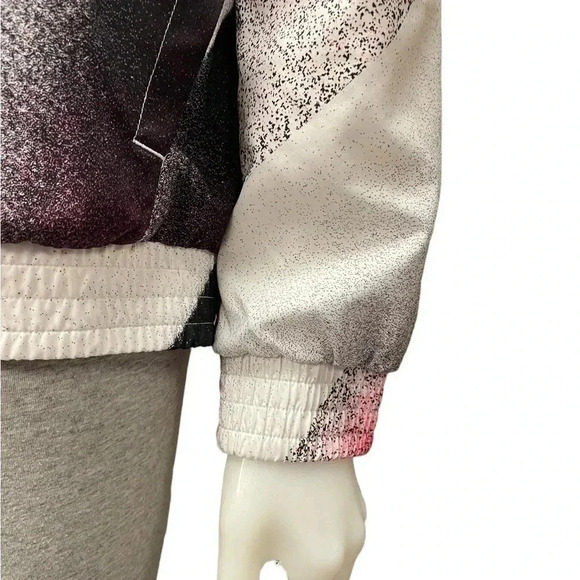 Adidas Unleash Confidence Woven Track Jacket Size Medium - Picture 6 of 12